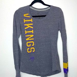 Nike Womens NFL team Apparel Minnesota Vikings Long Sleeve T shirt size M